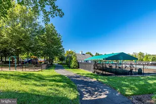 10509 Dunn Meadow Rd, Vienna, VA 22182 - Photo 79