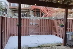 13111 Shadowbrook Ln, Fairfax, VA 22033 - Photo 11