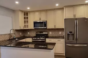 13111 Shadowbrook Ln, Fairfax, VA 22033 - Photo 19