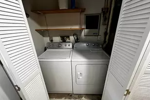 4009 Timber Oak Trl, Fairfax, VA 22033 - Photo 3