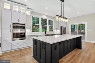 11600 Blue Ridge Ln, Great Falls, VA 22066 - Photo 9