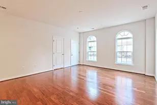 13652 Endeavour Dr, Herndon, VA 20171 - Photo 7