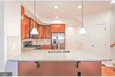 13652 Endeavour Drive #20G, Herndon, VA 20171 - Photo 9