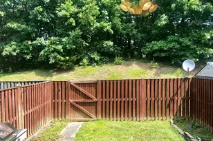 6808 Compton Valley Pl, Centreville, VA 20121 - Photo 25