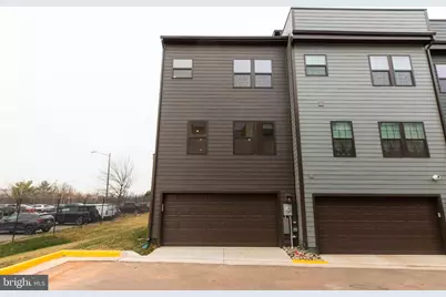 4492 Blush Peony Terrace, Chantilly, VA 20151 - Photo 3