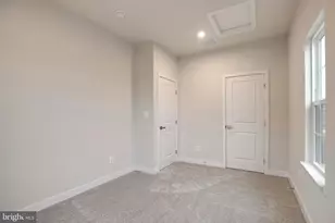 4492 Blush Peony Terrace, Chantilly, VA 20151 - Photo 35