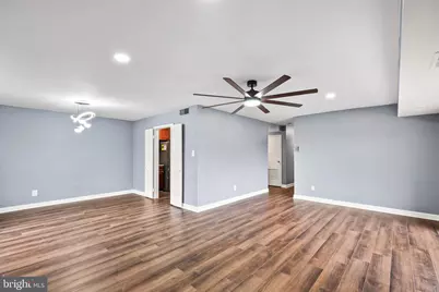 6001 Arlington Boulevard #102, Falls Church, VA 22044 - Photo 11