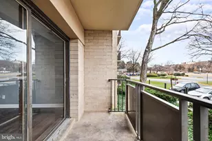 6001 Arlington Blvd, Falls Church, VA 22044 - Photo 31