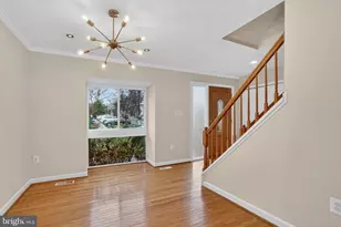 3052 Sugar Ln, Vienna, VA 22181 - Photo 5