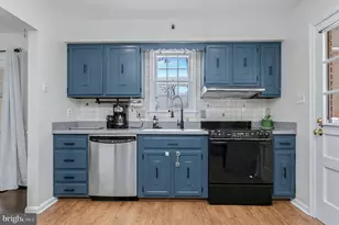 2919 Rosemary Ln, Falls Church, VA 22042 - Photo 13