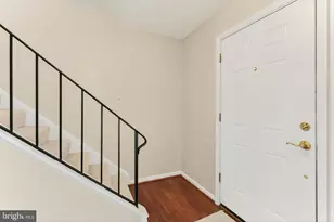 2810 Andiron Ln, Vienna, VA 22180 - Photo 3