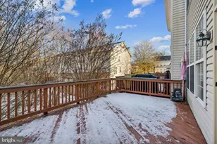 8555 Wyngate Manor Ct, Alexandria, VA 22309 - Photo 35