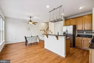 8555 Wyngate Manor Ct, Alexandria, VA 22309 - Photo 17