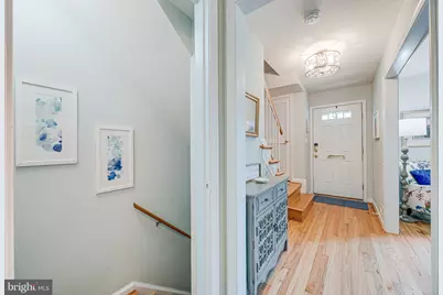 1146 Wimbledon Drive, McLean, VA 22101 - Photo 9