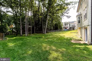 9707 Glenway Ct, Burke, VA 22015 - Photo 13