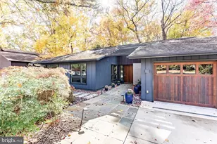 10519 Zion Dr, Fairfax, VA 22032 - Photo 5