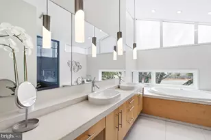 10519 Zion Dr, Fairfax, VA 22032 - Photo 45