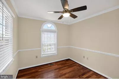 102 Cunningham Park Court SE, Vienna, VA 22180 - Photo 11