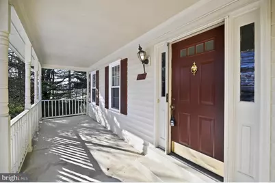 102 Cunningham Park Court SE, Vienna, VA 22180 - Photo 3