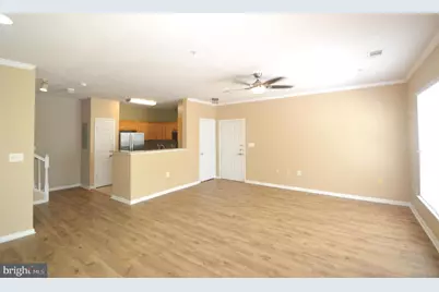 5117 Travis Edward Way #5117H, Centreville, VA 20120 - Photo 7