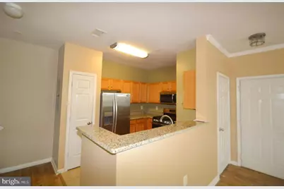5117 Travis Edward Way #5117H, Centreville, VA 20120 - Photo 11