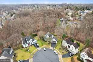 13901 Waverly Creek Ct, Chantilly, VA 20151 - Photo 7