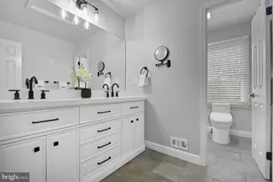 11728 Stuart Mill Rd, Oakton, VA 22124 - Photo 25