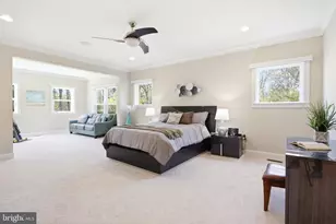 3529 Barkley Dr, Fairfax, VA 22031 - Photo 9