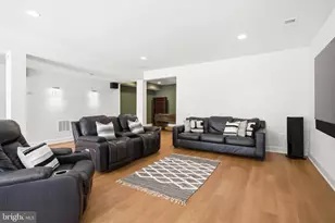 3529 Barkley Dr, Fairfax, VA 22031 - Photo 71