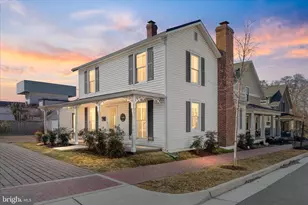 645 Jefferson St, Herndon, VA 20170 - Photo 1