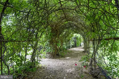 8360 Greensboro Drive #305, McLean, VA 22102 - Photo 41