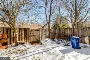 8225 Cedar Landing Ct, Alexandria, VA 22306 - Photo 37