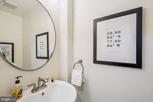 1605 Dunterry Pl, McLean, VA 22101 - Photo 9