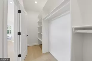 3218 Blundell Rd, Falls Church, VA 22042 - Photo 29