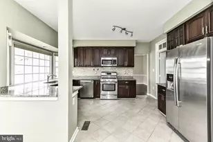 14709 Muddy Creek Ct, Centreville, VA 20120 - Photo 13