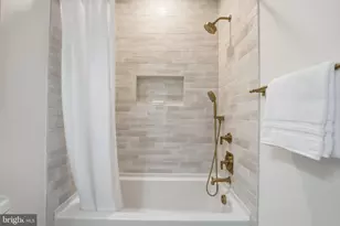 7228 Allan Ave, Falls Church, VA 22046 - Photo 53