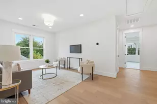 7228 Allan Ave, Falls Church, VA 22046 - Photo 41