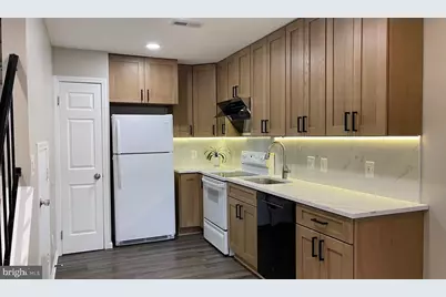 6002 Rabbit Hill Court, Centreville, VA 20121 - Photo 5