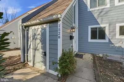 1528 Goldenrain Court, Reston, VA 20190 - Photo 3