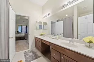 7669 Oak Field Ct, Springfield, VA 22153 - Photo 37