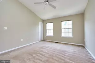 4100 Fountainside Ln, Fairfax, VA 22030 - Photo 13