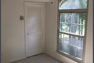 3322 Woodburn Village Dr, Annandale, VA 22003 - Photo 5