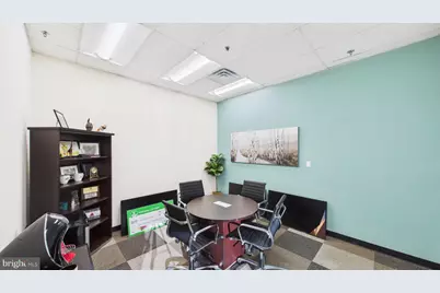 14016 Sullyfield Circle #E, Chantilly, VA 20151 - Photo 5