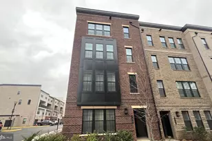 7470 Backett Wood Ter, McLean, VA 22102 - Photo 1