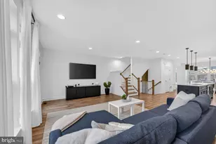 5241 Ridgeview Retreat Dr, Chantilly, VA 20151 - Photo 7