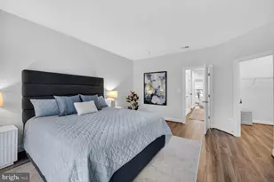 5241 Ridgeview Retreat Dr, Chantilly, VA 20151 - Photo 9