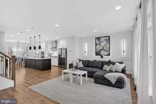 5241 Ridgeview Retreat Dr, Chantilly, VA 20151 - Photo 5