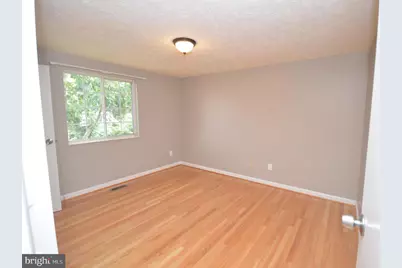 7011 Vantage Drive, Alexandria, VA 22306 - Photo 15