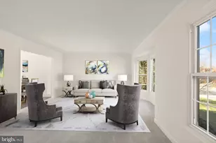 14379 Round Lick Ln, Centreville, VA 20120 - Photo 9