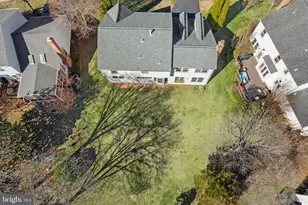 14379 Round Lick Ln, Centreville, VA 20120 - Photo 77